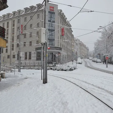 House1 旅馆 布拉迪斯拉发