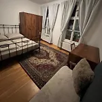 Hostel House1 Μπρατισλάβα